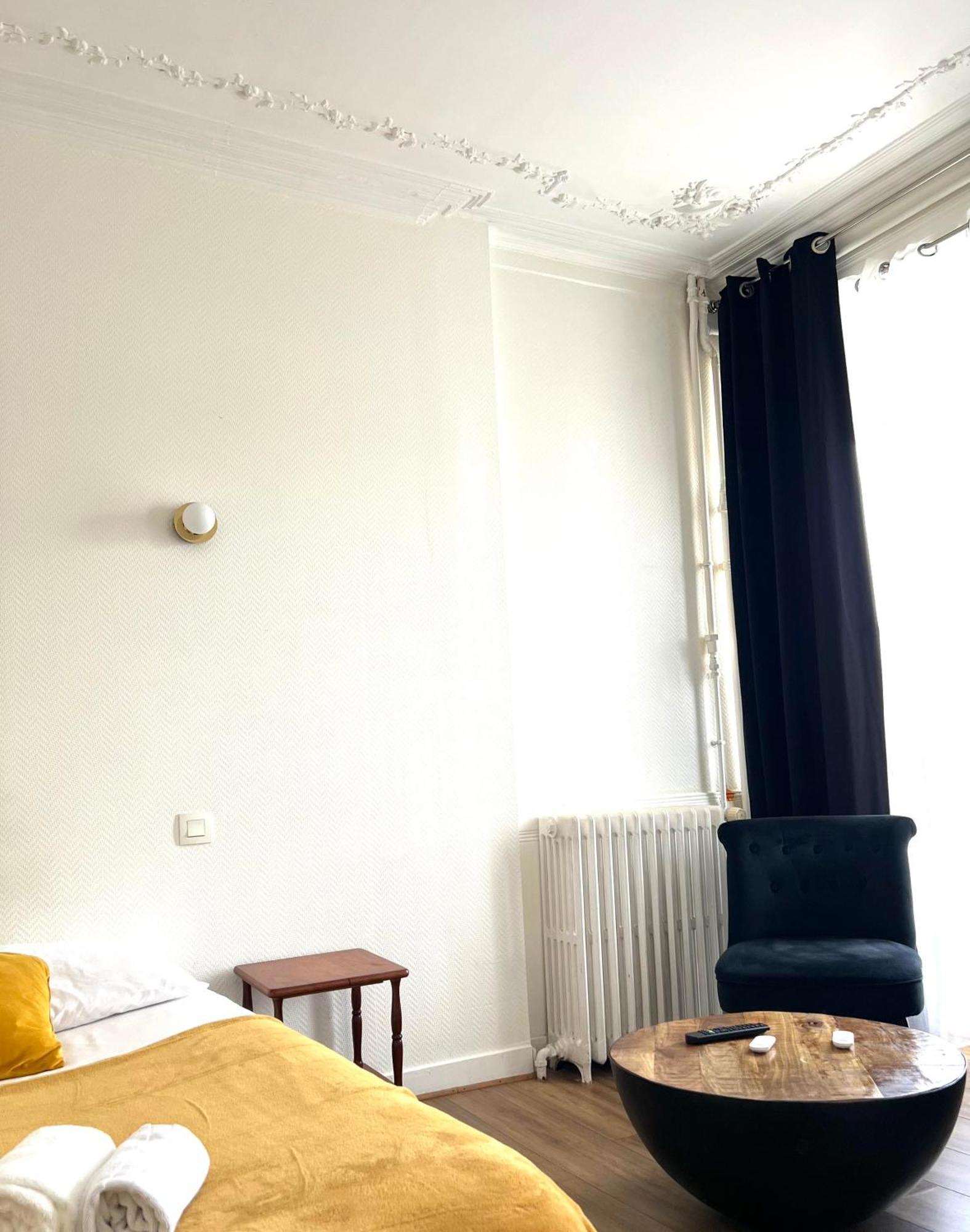 Hotel De La Gare Cherbourg-en-Cotentin Eksteriør billede