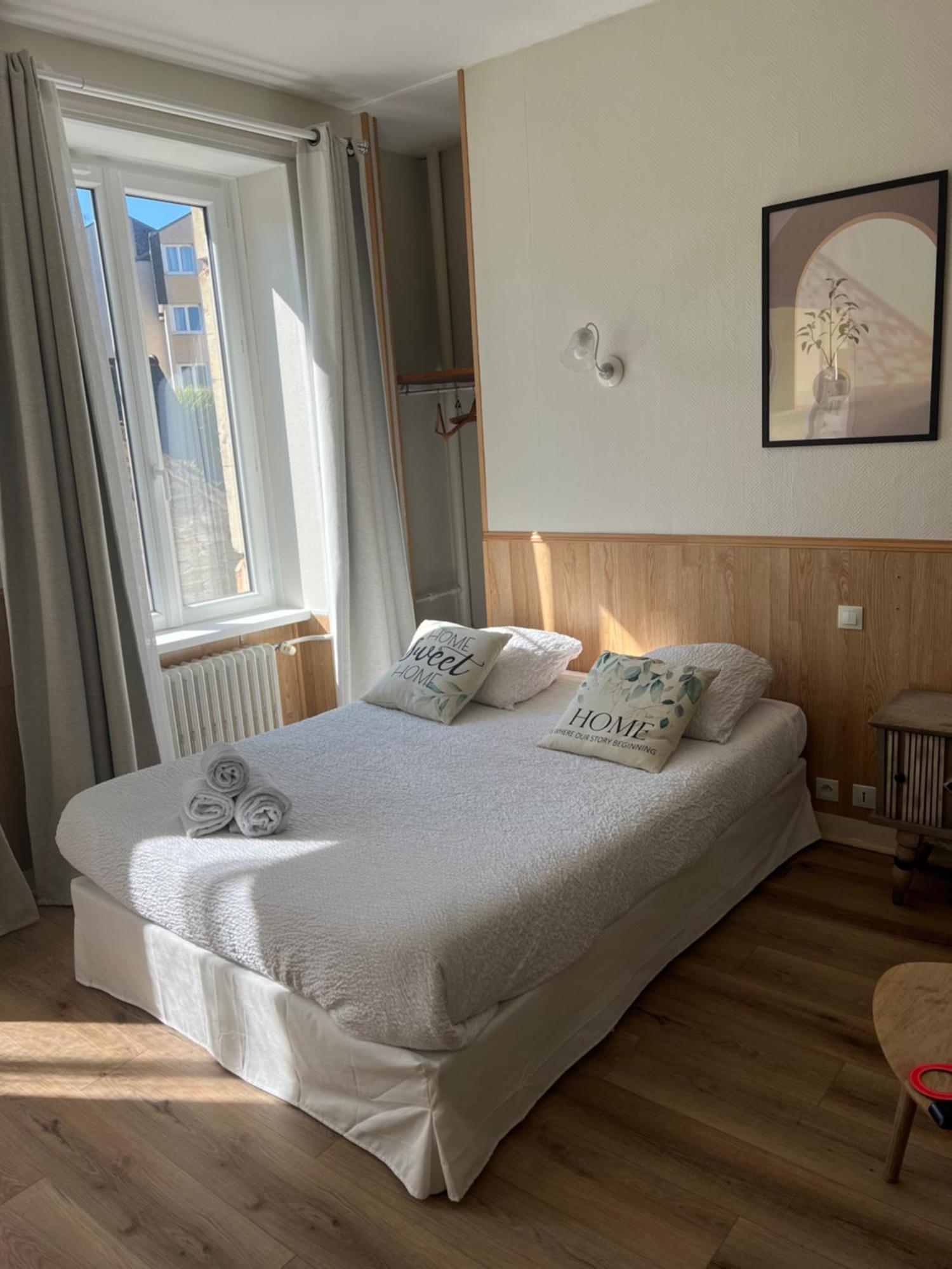 Hotel De La Gare Cherbourg-en-Cotentin Eksteriør billede