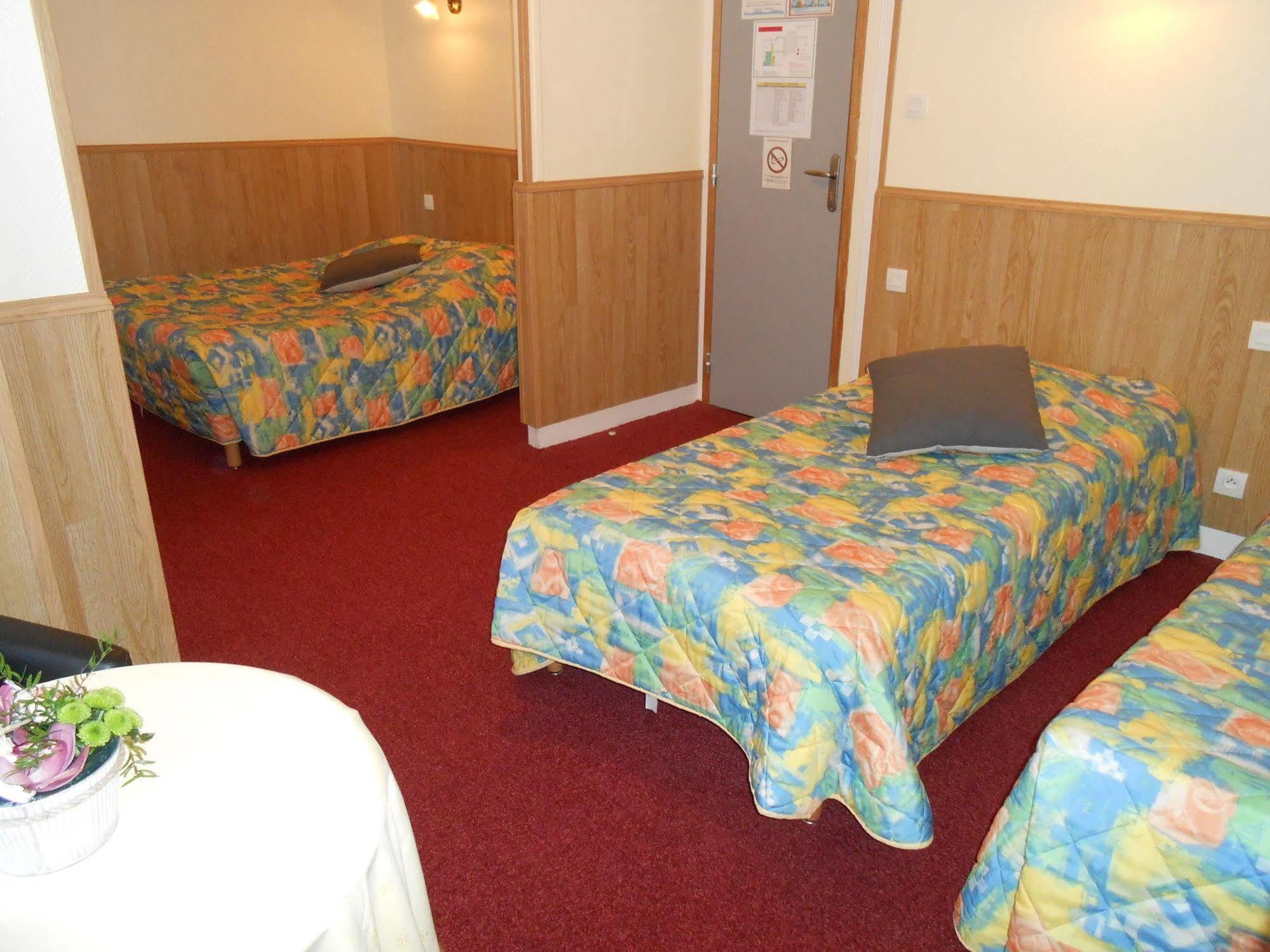 Hotel De La Gare Cherbourg-en-Cotentin Eksteriør billede