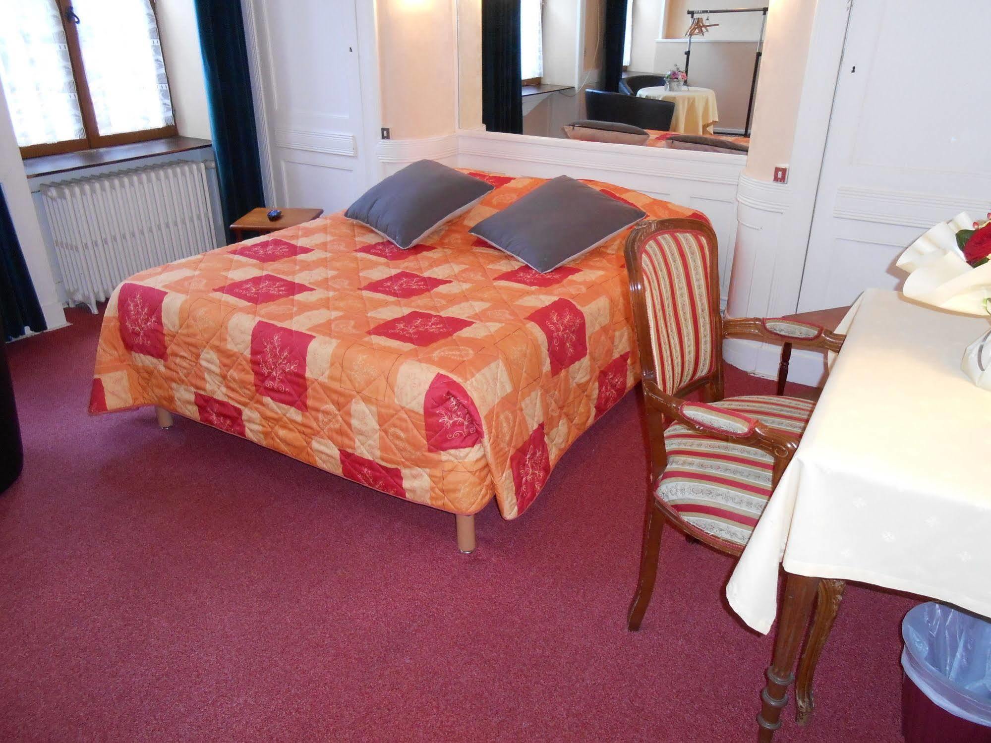 Hotel De La Gare Cherbourg-en-Cotentin Eksteriør billede