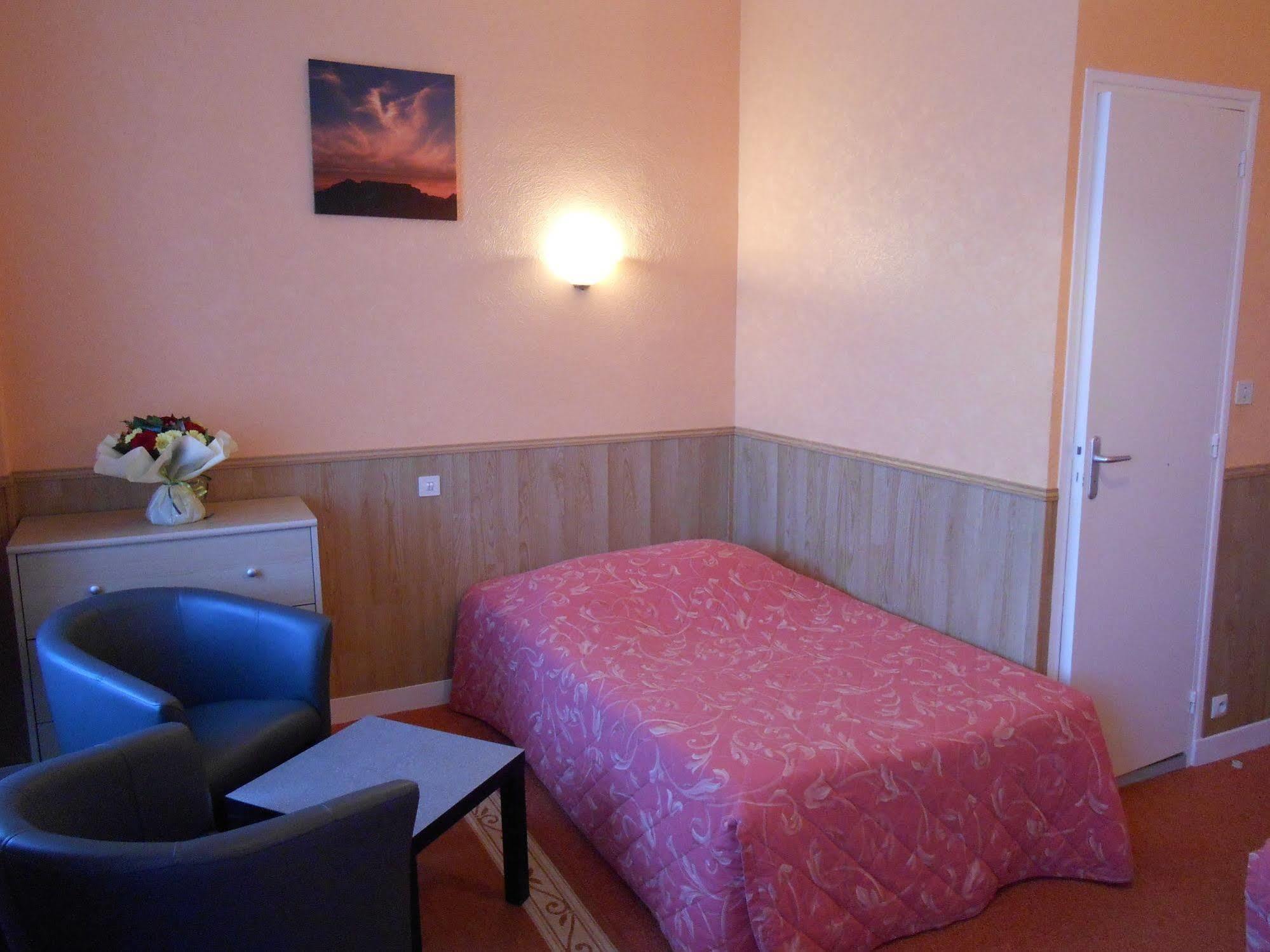Hotel De La Gare Cherbourg-en-Cotentin Eksteriør billede