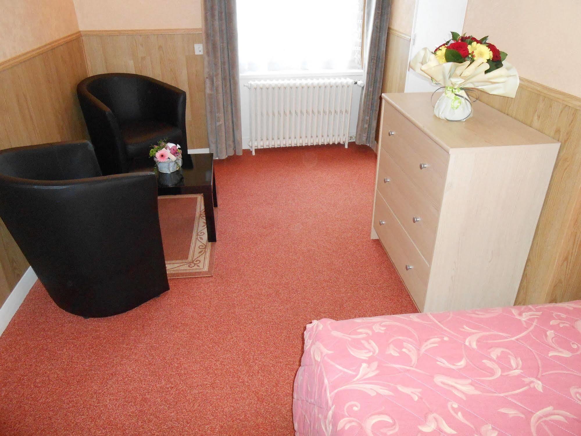 Hotel De La Gare Cherbourg-en-Cotentin Eksteriør billede